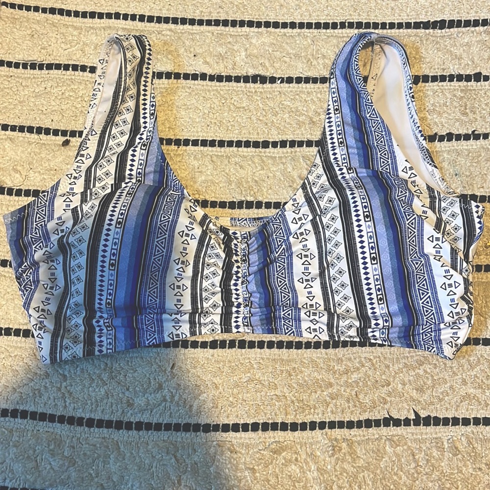 Lightly Used Cupshe Bikini Top!